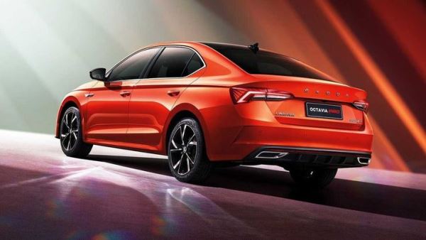 Уникальная Skoda, которую любят россияне, вернулась на российский рынок. Она стоит дешевле «китайцев»