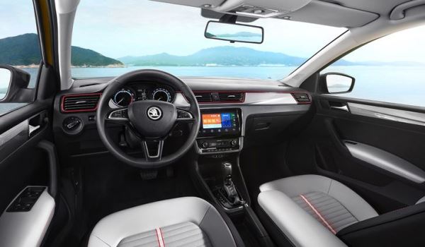 В продажу вернулась дешевая и надежная Skoda, которую выпускали в России. Сколько она стоит