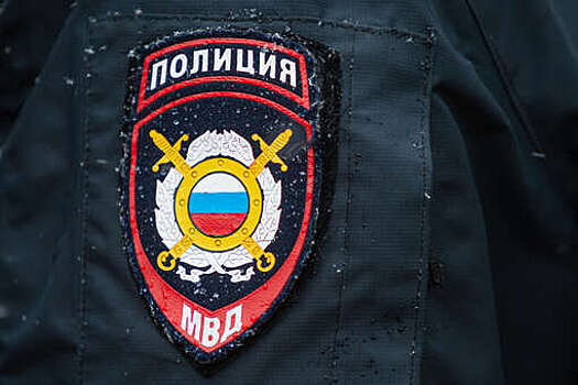 В Москве ДПС задержала автомобиль, пассажир которого показывал пистолет в окно