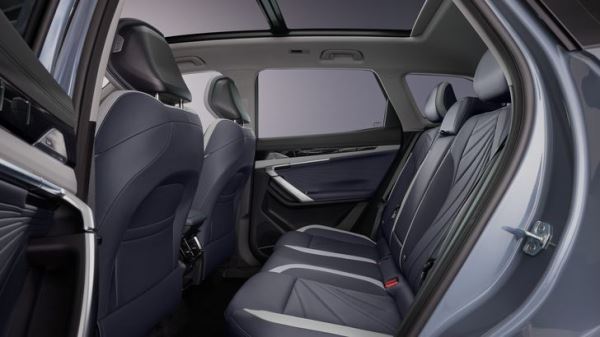 Geely сделала ставку на топовые версии Atlas в России: какие комплектации теперь выгоднее