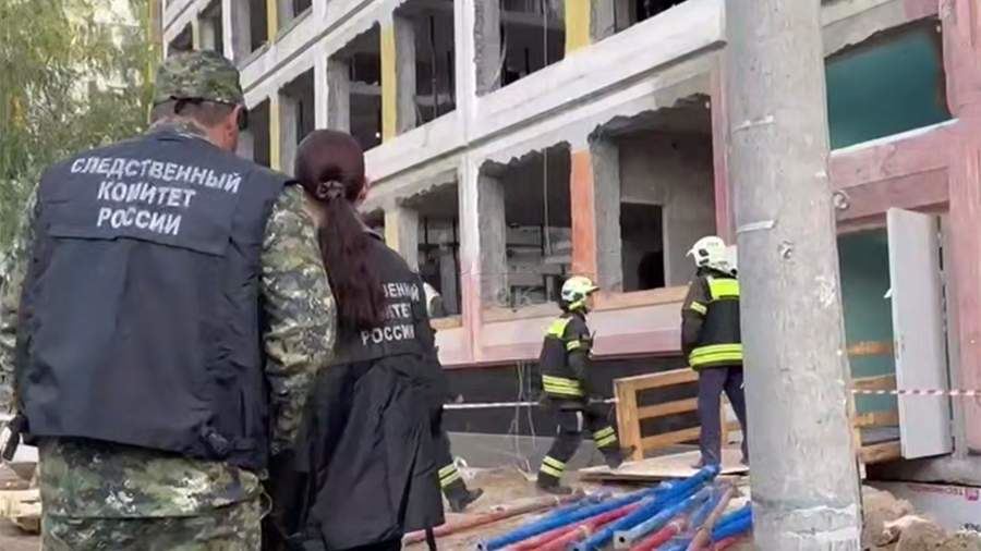 Уголовное дело возбудили по факту гибели рабочих при обрушении в школе в Москве