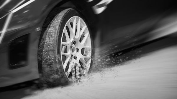 Американский автогонщик погиб на соревнованиях, разогнавшись до 455 км/ч0