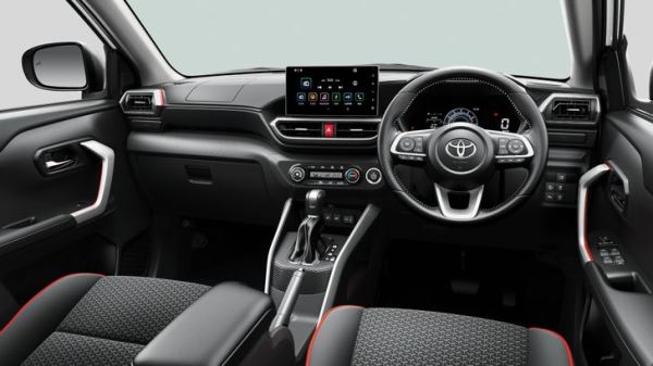 В России появился недорогой кроссовер Toyota, который можно купить дешевле «Лады»