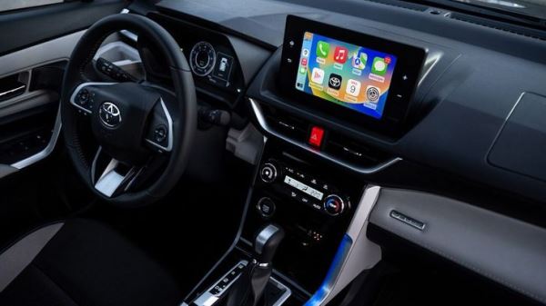 В Россию привезли недорогую семиместную Toyota, которая стоит дешевле «китайцев»