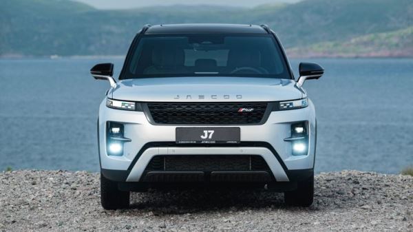С дизайном в стиле Land Rover: самый популярный кроссовер Jaecoo получил новую версию в России