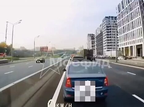 Водитель намеренно преградил путь машине скорой помощи в Одинцове