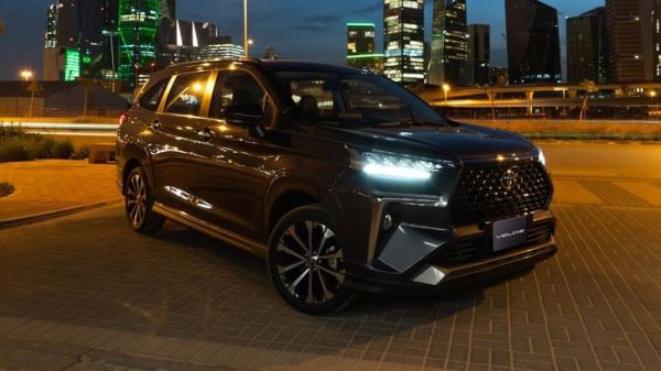 В Россию привезли недорогую семиместную Toyota, которая стоит дешевле «китайцев»
